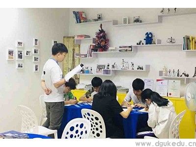 报雅思培训班要多少钱